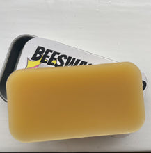 Load image into Gallery viewer, Beeswax thread conditioner