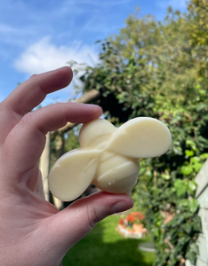 'Bee happy' solid moisturising bar - lemon, lime, grapefruit and sweet orange