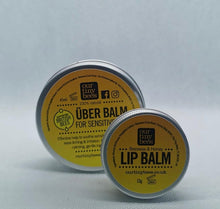 Load image into Gallery viewer, Honey and beeswax lip balm